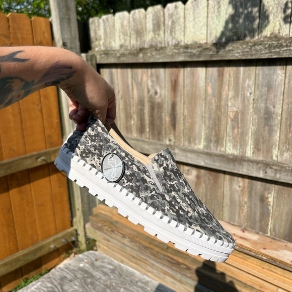 - Nwt WOMEN'S GC SHOES AROMA SLIP-ON SNEAKERS size 41 - Picture 5 of 9